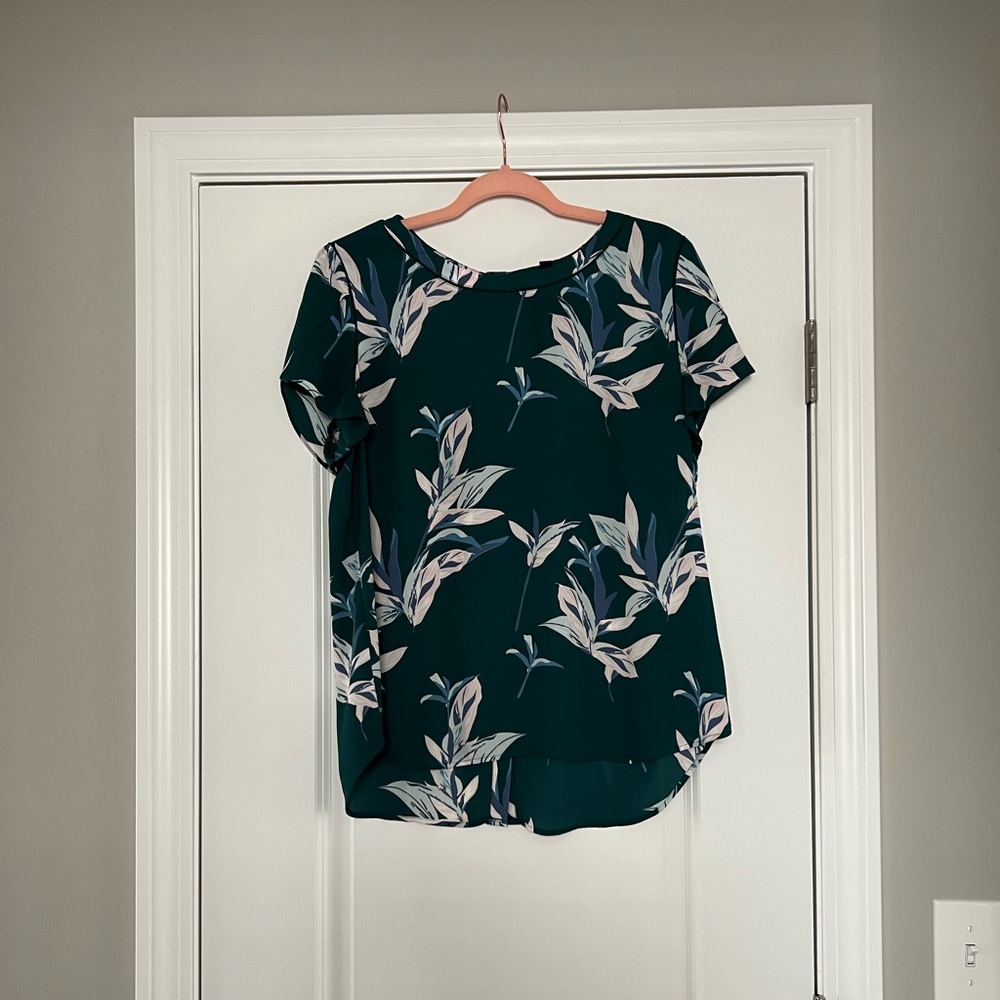 41 Hawthorn Women’s Top (L)